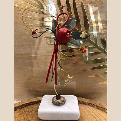 ΧΕΙΡΟΠΟΙΗΤΟ ΧΡΙΣΤΟΥΓΕΝΝΙΑΤΙΚΟ ΔΙΑΚΟΣΜΗΤΙΚΟ ΑΠΟ ΜΕΤΑΛΛΟ ΚΑΙ ΜΑΡΜΑΡΟ