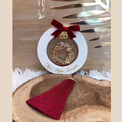 ΧΕΙΡΟΠΟΙΗΤΟ ΧΡΙΣΤΟΥΓΕΝΝΙΑΤΙΚΟ ΔΙΑΚΟΣΜΗΤΙΚΟ ΑΠΟ ΜΕΤΑΛΛΟ ΚΑΙ ΜΑΡΜΑΡΟ